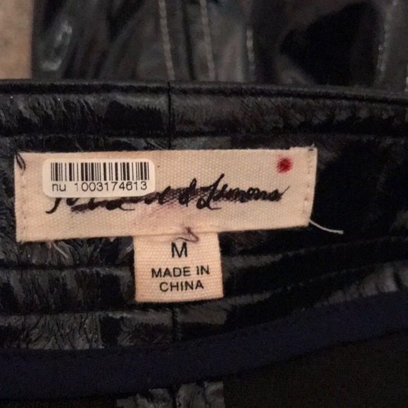 NWOT For Love and Lemons Idol Vinyl Pants Medium - Picture 15 of 15